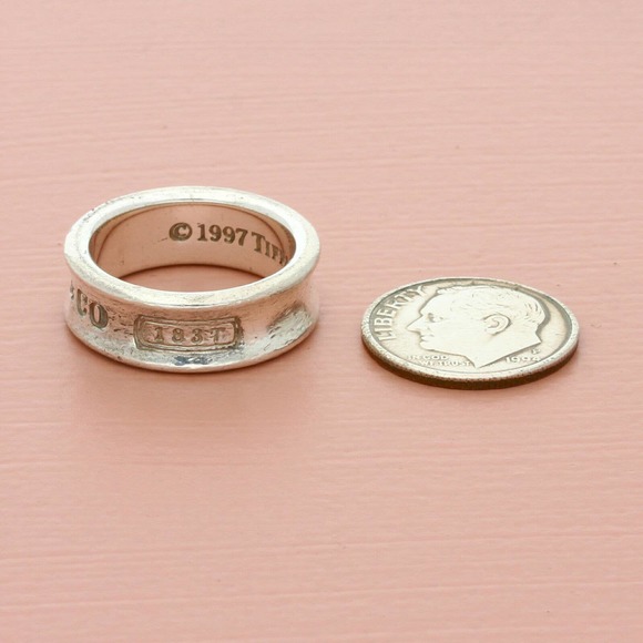 Tiffany & Co. Silver Band Ring, size 6, GUC - Picture 2 of 4